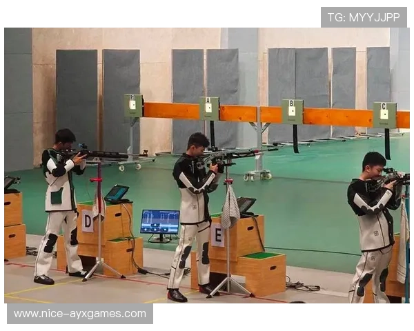 国际射击赛事严格执行安全标准并加强观众教育，射击竞赛规程